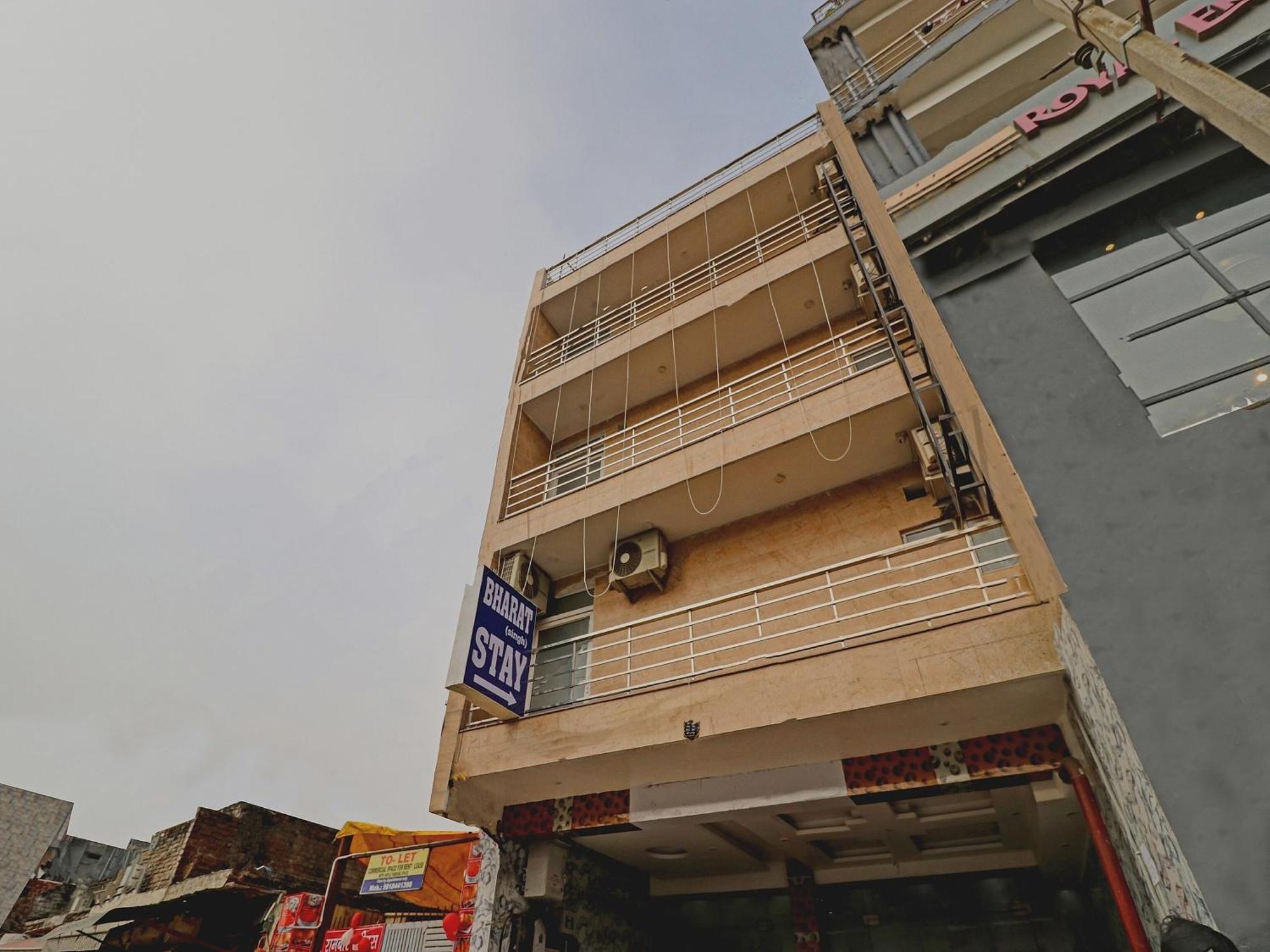 Hotel O Bharat Stay Near Indira Gandhi International Airport New Delhi Exterior photo